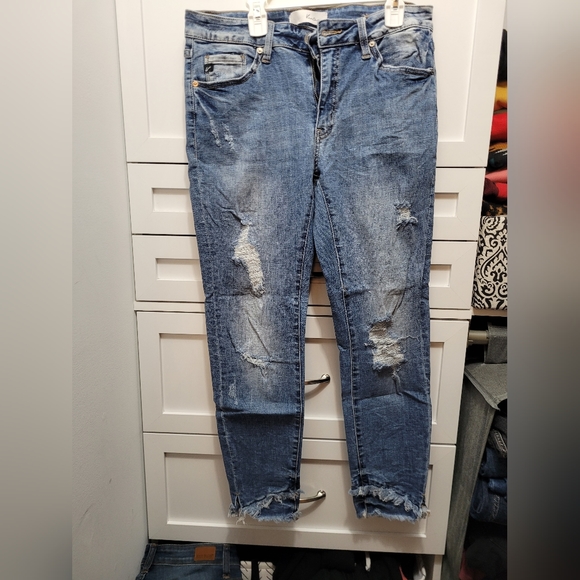 Kancan Size 11/30 skinnys - Picture 1 of 3